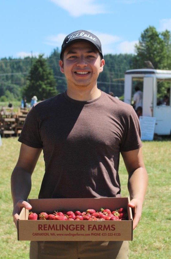 Trabajando en su granja autosostenible